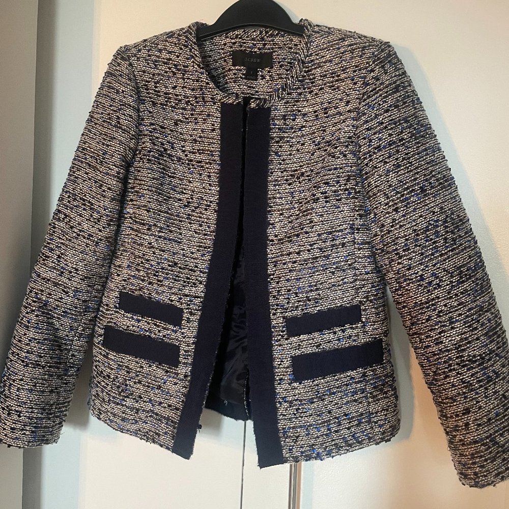 Chic Metallic Blazer